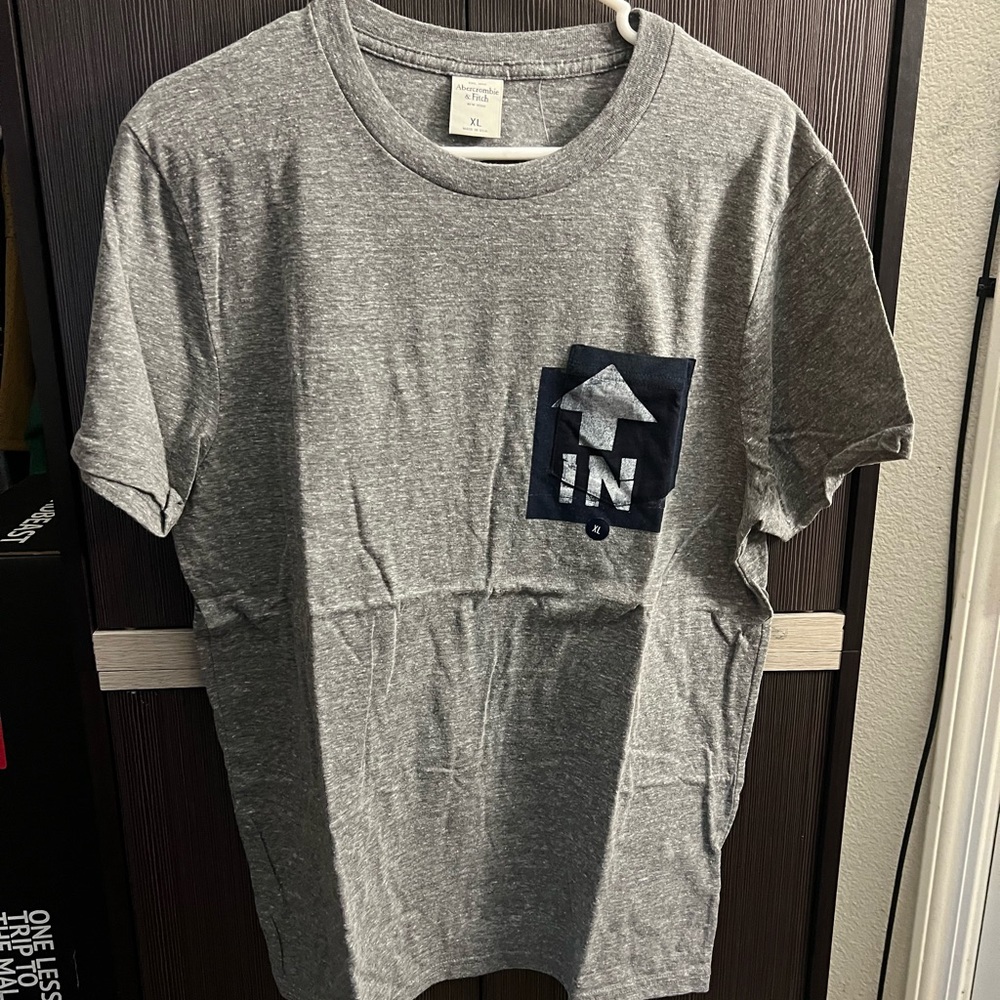 Brand new Abercrombie & Fitch shirt